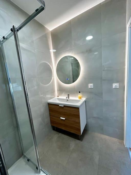 Maison Cosy, Grand Paris, A 3 Minutes Du Metro Villejuif Dış mekan fotoğraf